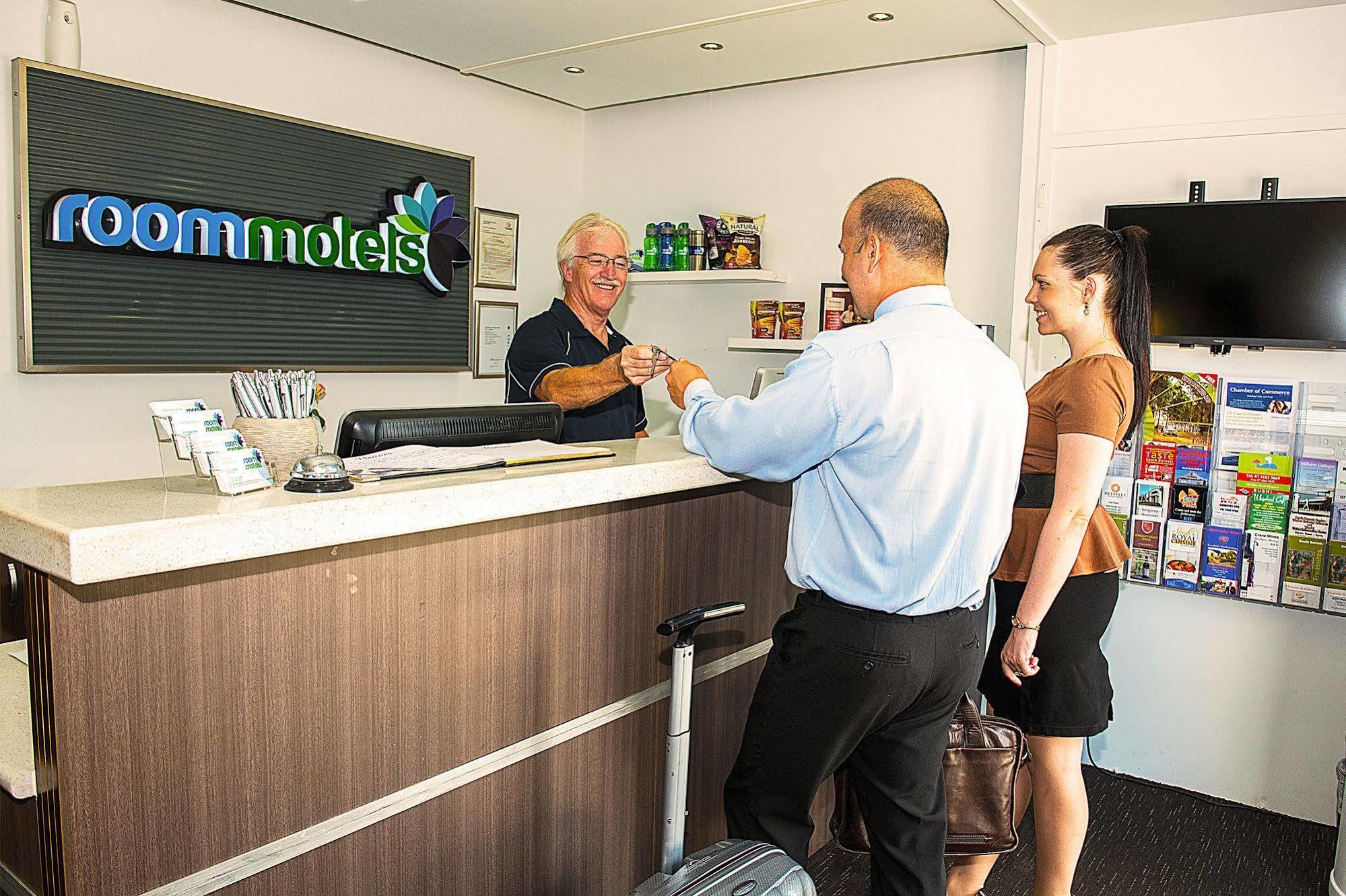 Room Motels كينغاروي المظهر الخارجي الصورة